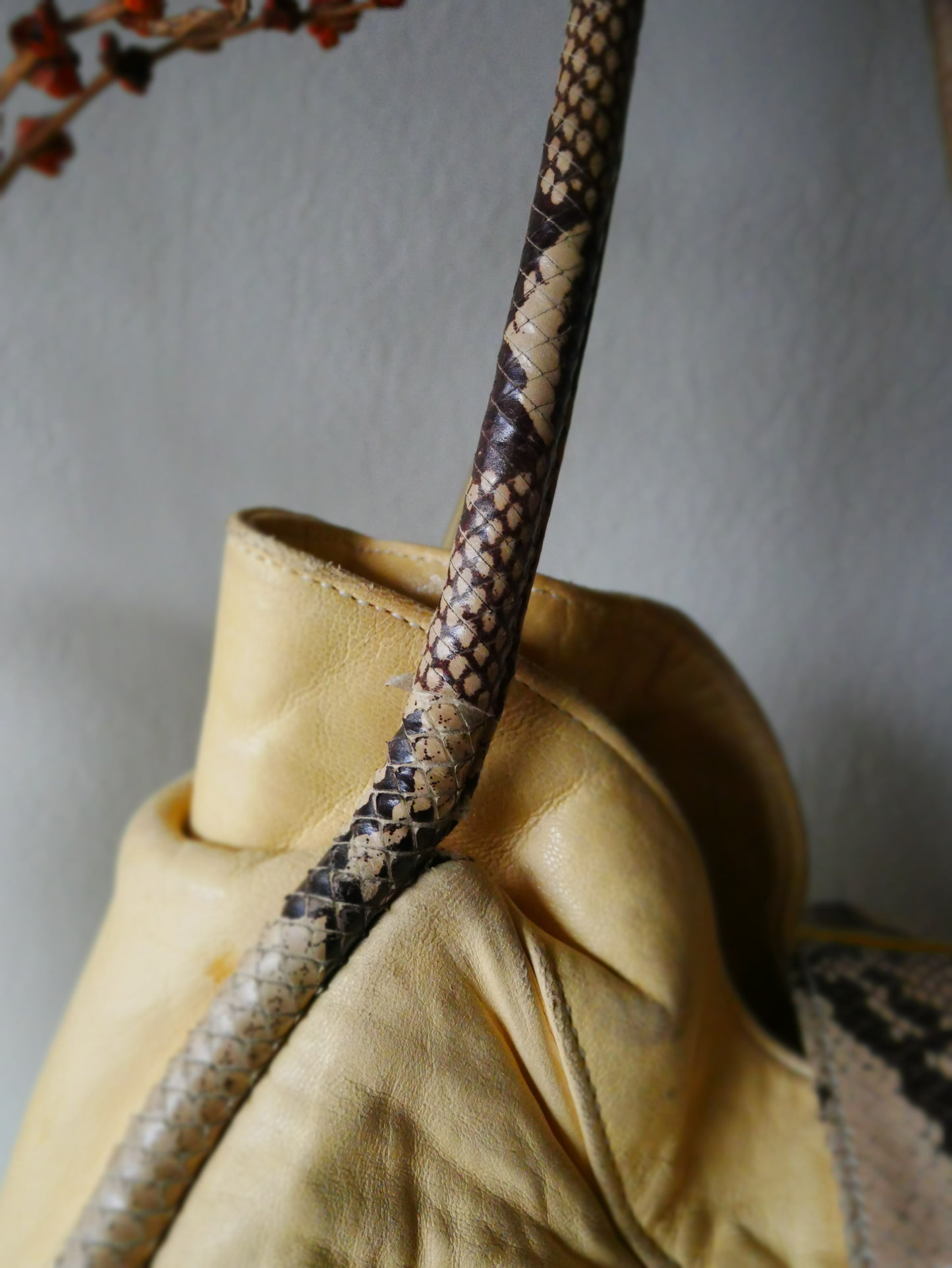 Skinnväska, Made in Italy