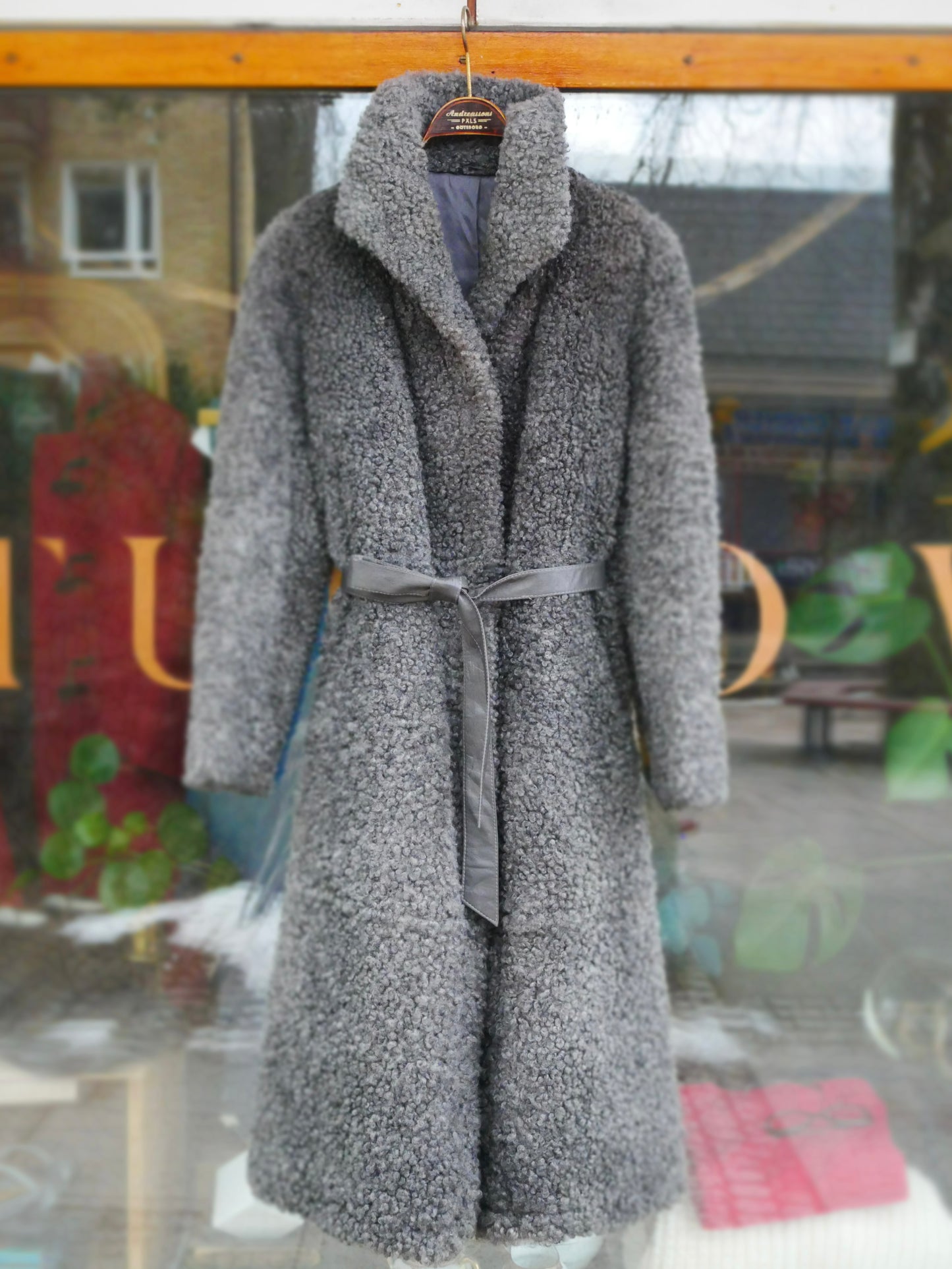 Fårskinnskappa, vintage. (Made in Sweden)