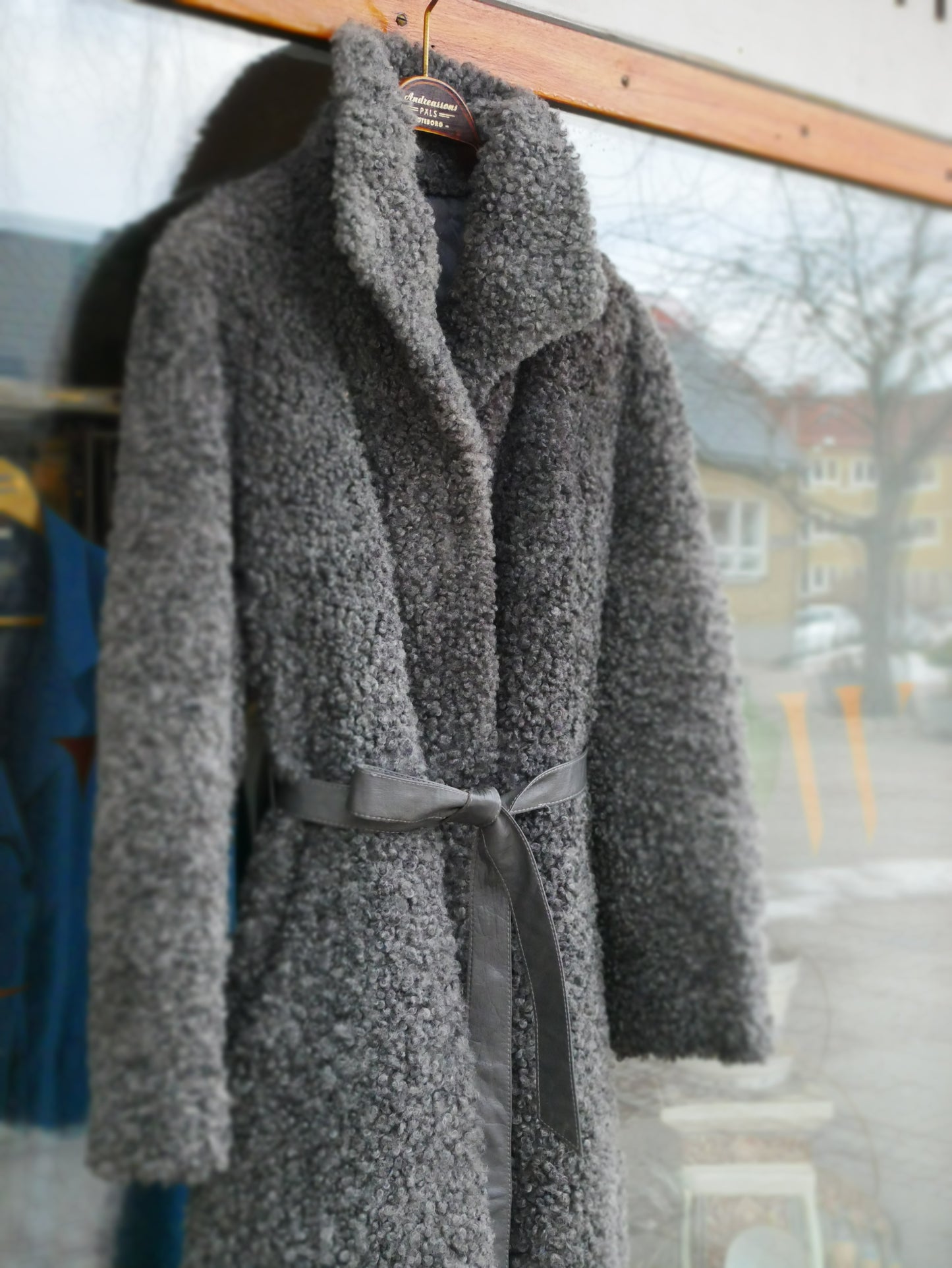 Fårskinnskappa, vintage. (Made in Sweden)