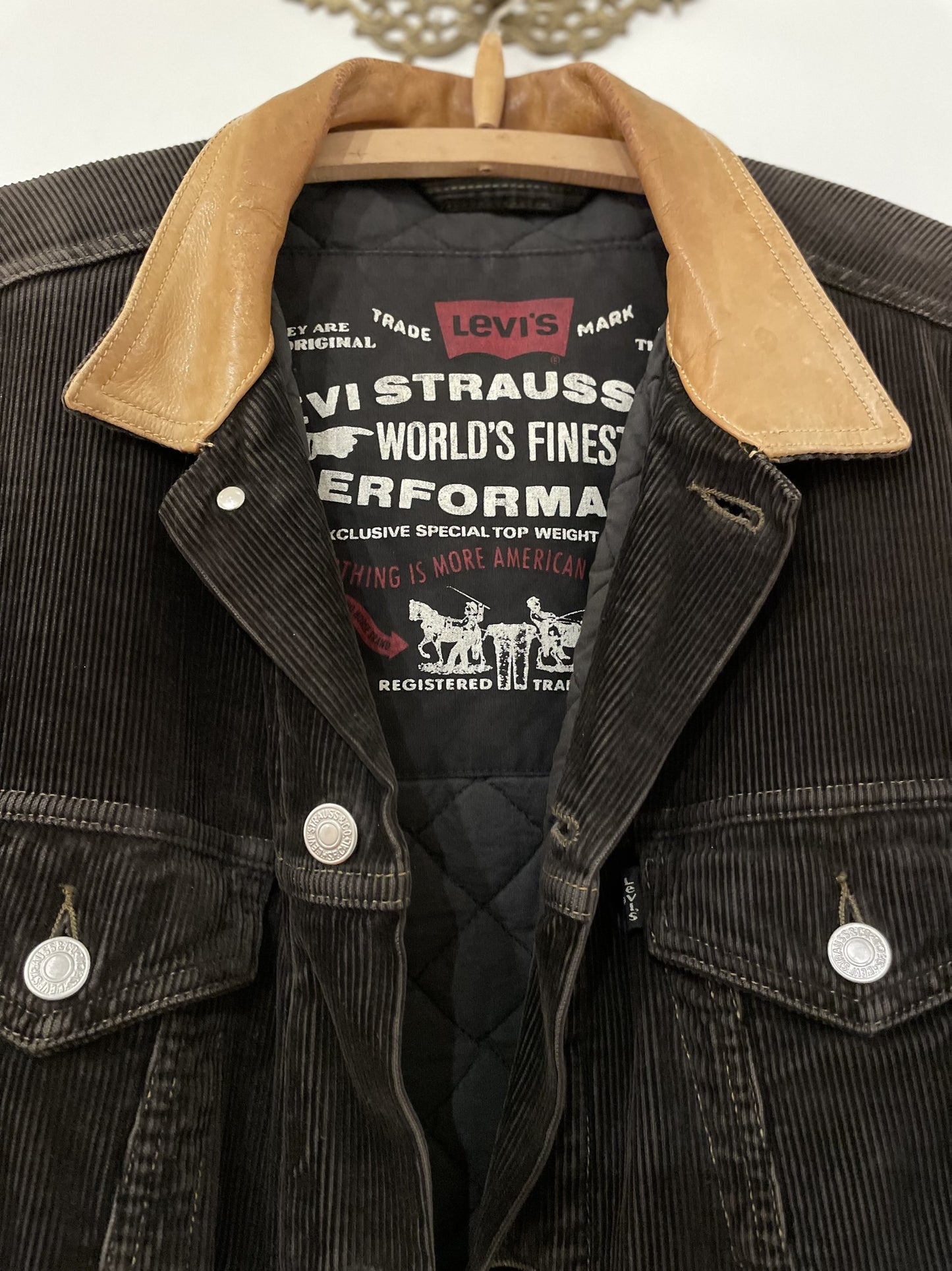 Levis Manchesterjacka, Made in Italy