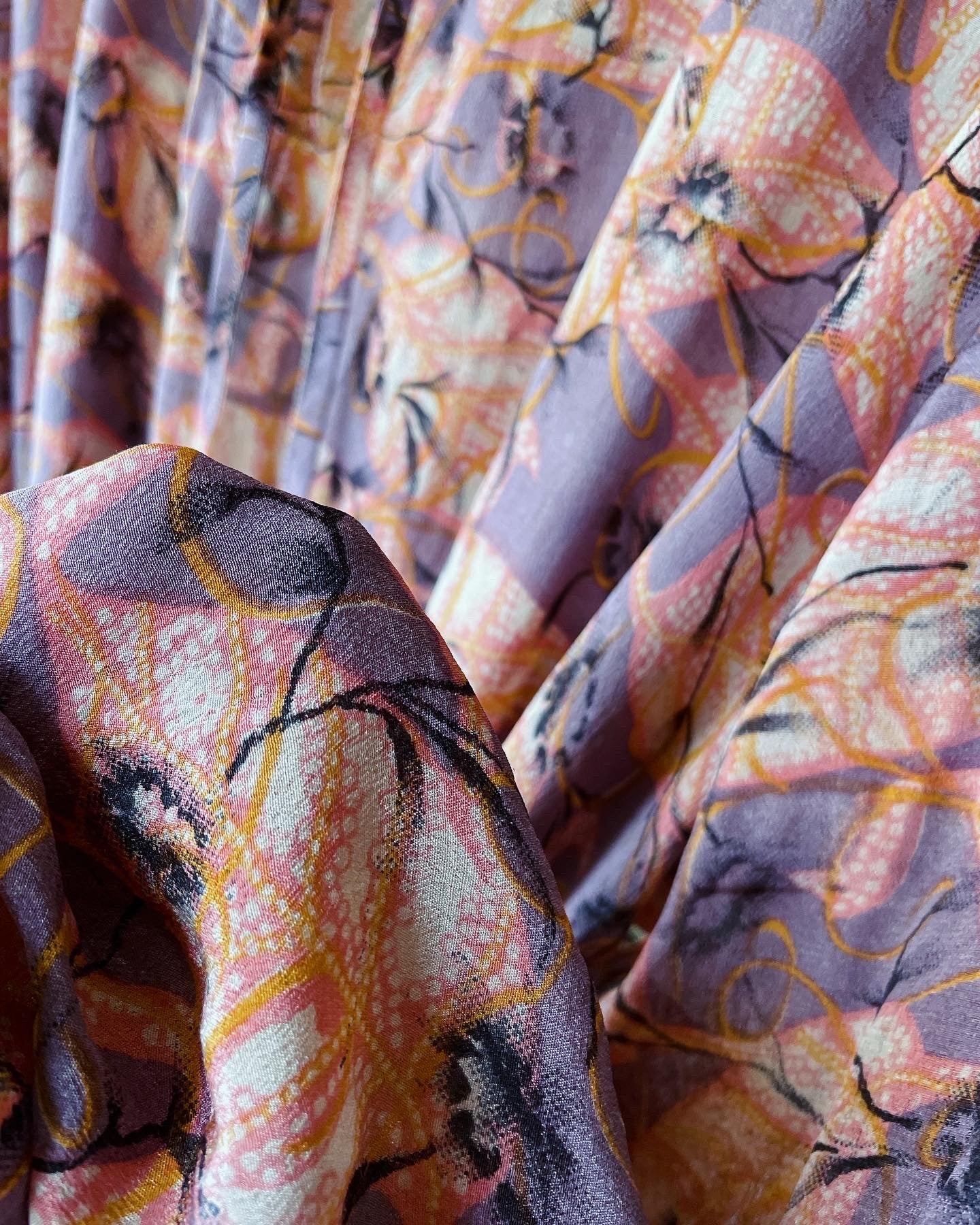 Handgjord dansk silkesklänning